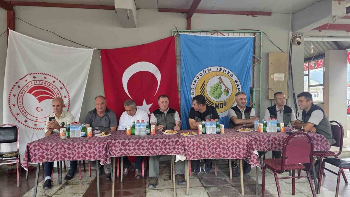 Dedeoba’ya 3 Traktör Teslim Edildi